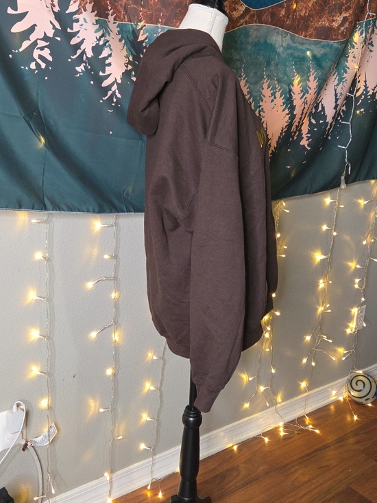 Gildan Brown 'WYLDHIKER' Hooded Sweatshirt with Gold Embroidery Size L - Picture 5 of 8